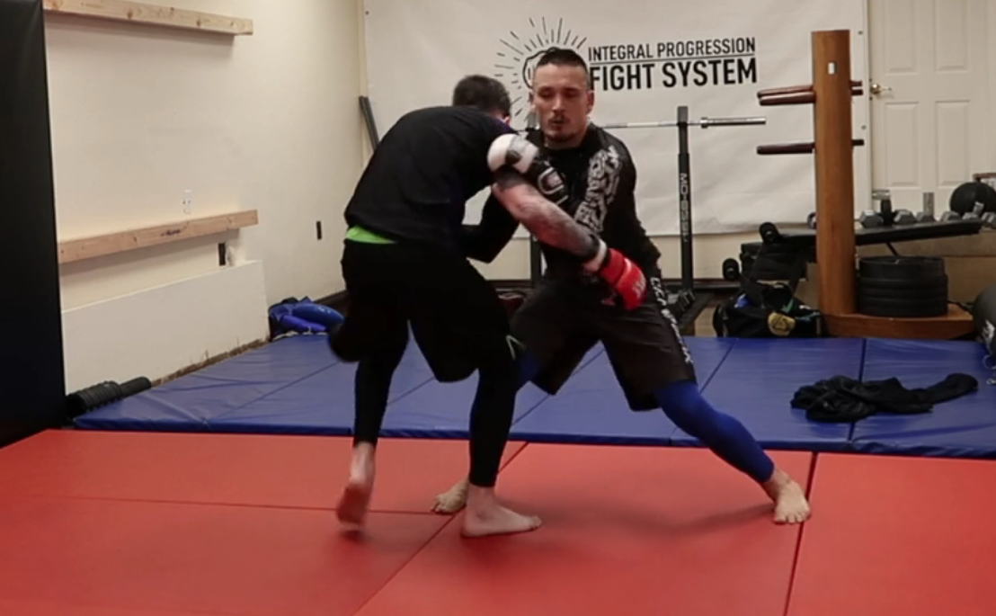 Fundamentals 4 – “Mantis Clinch” Intro and Drop Kosoto Study